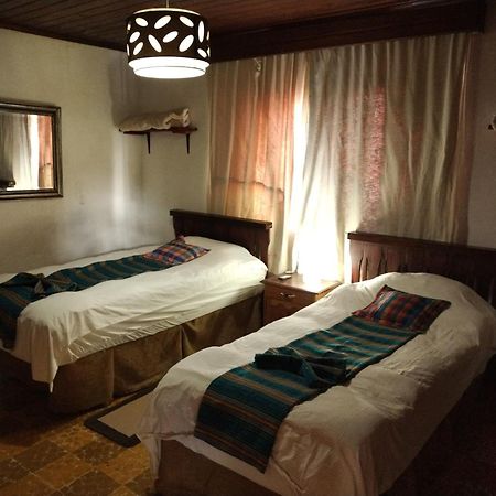 Hotel Casa Chapultepec Coban Bagian luar foto