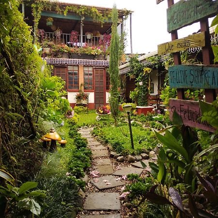 Hotel Casa Chapultepec Coban Bagian luar foto