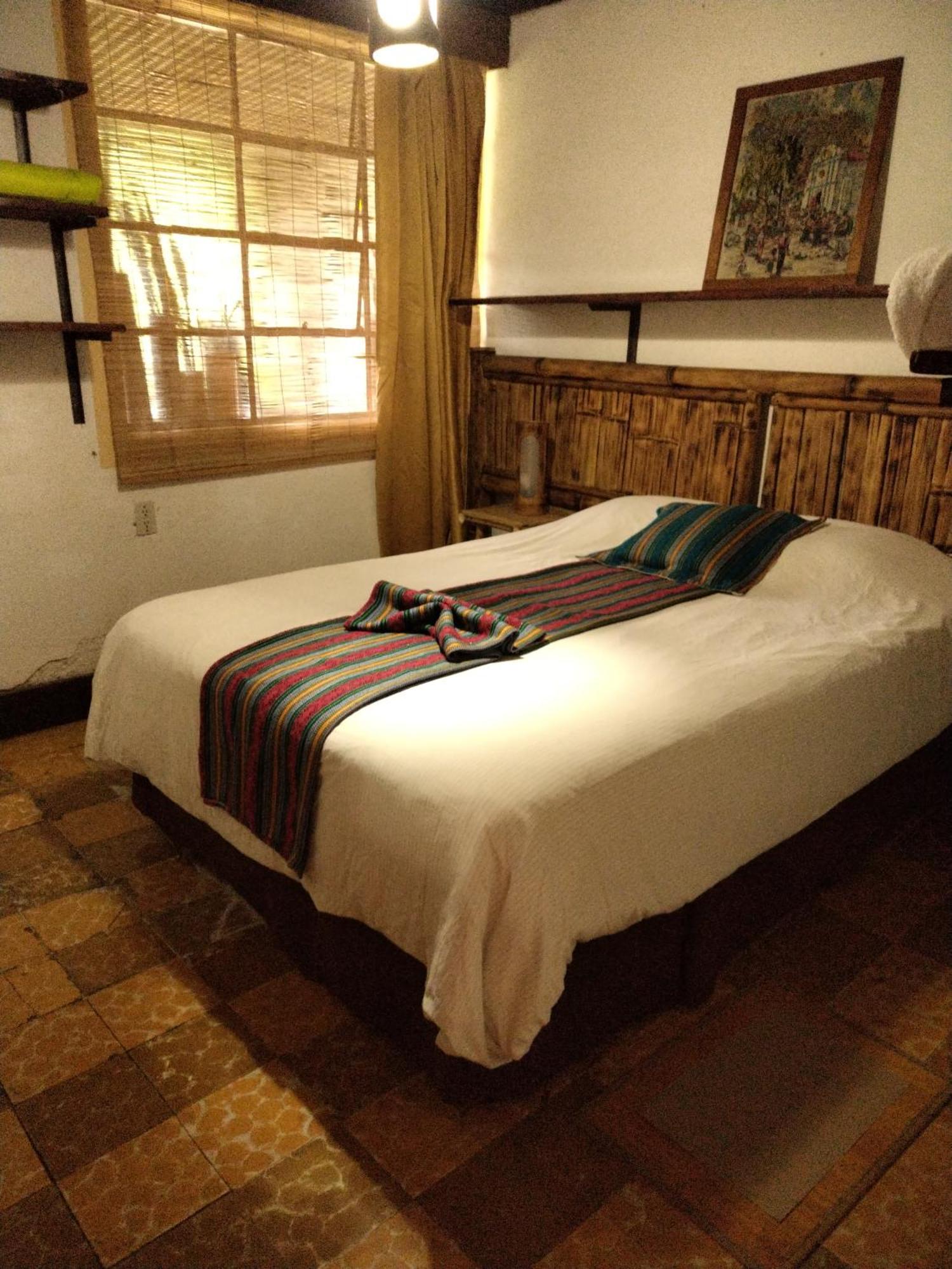 Hotel Casa Chapultepec Coban Bagian luar foto