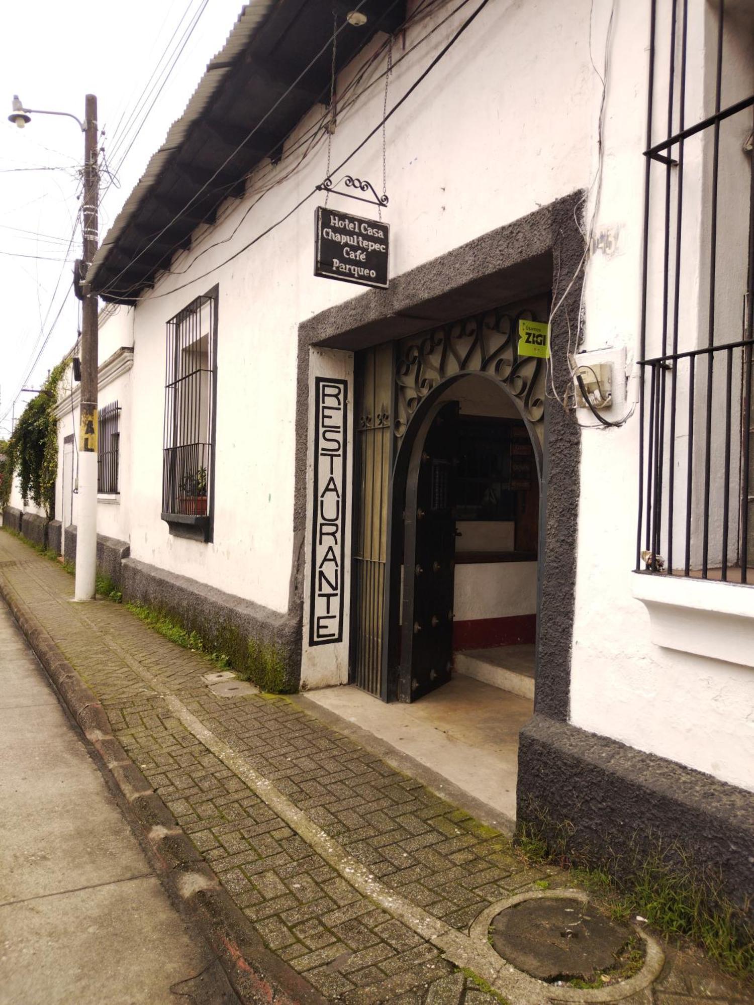 Hotel Casa Chapultepec Coban Bagian luar foto