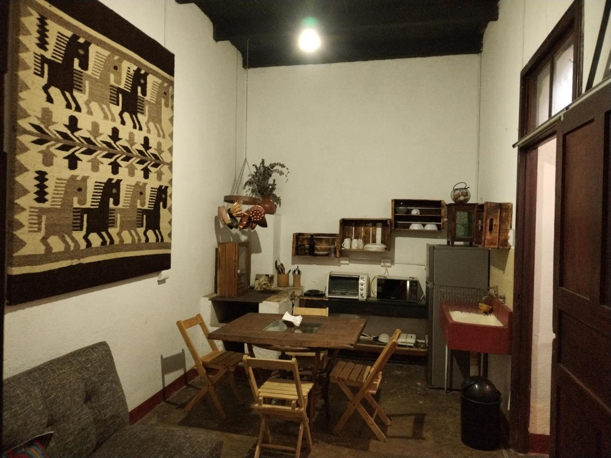 Hotel Casa Chapultepec Coban Bagian luar foto