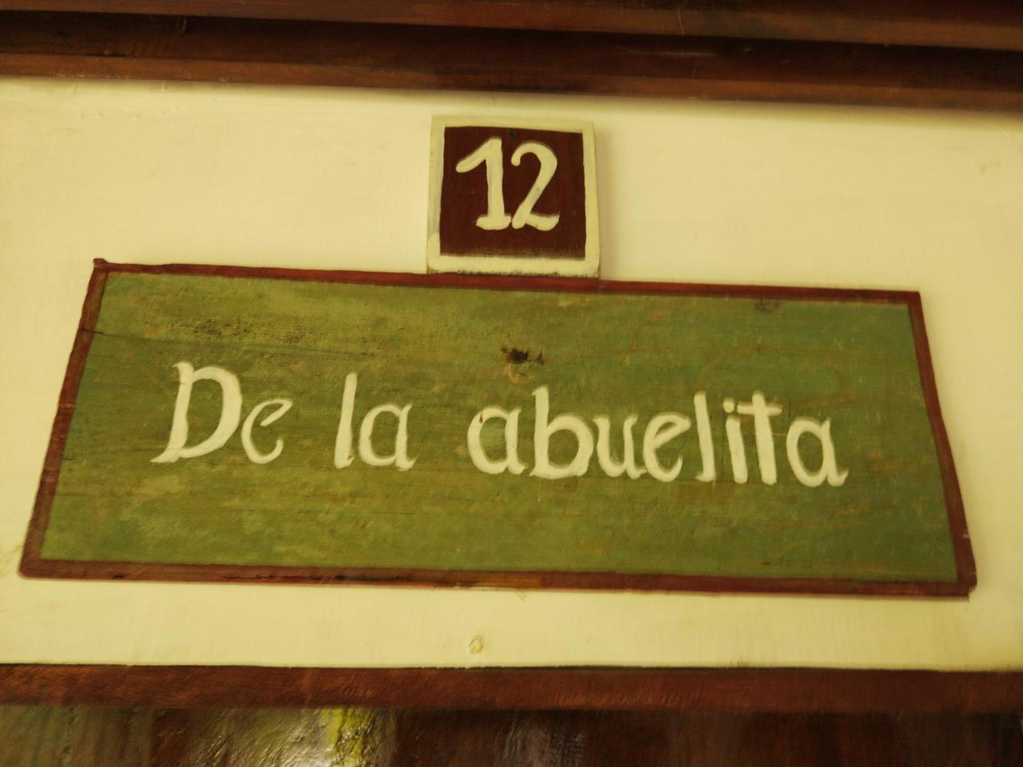 Hotel Casa Chapultepec Coban Bagian luar foto